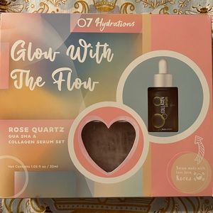 *NWT* 07 Hydrations Glow With The Flow Gift Set